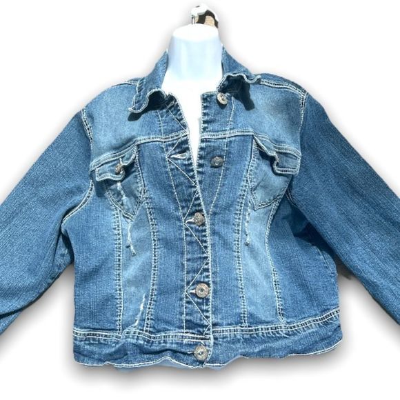 Amethyst Women’s Blue Denim Jacket With Silver Rhinestone Button’s Size 2X - Picture 4 of 14